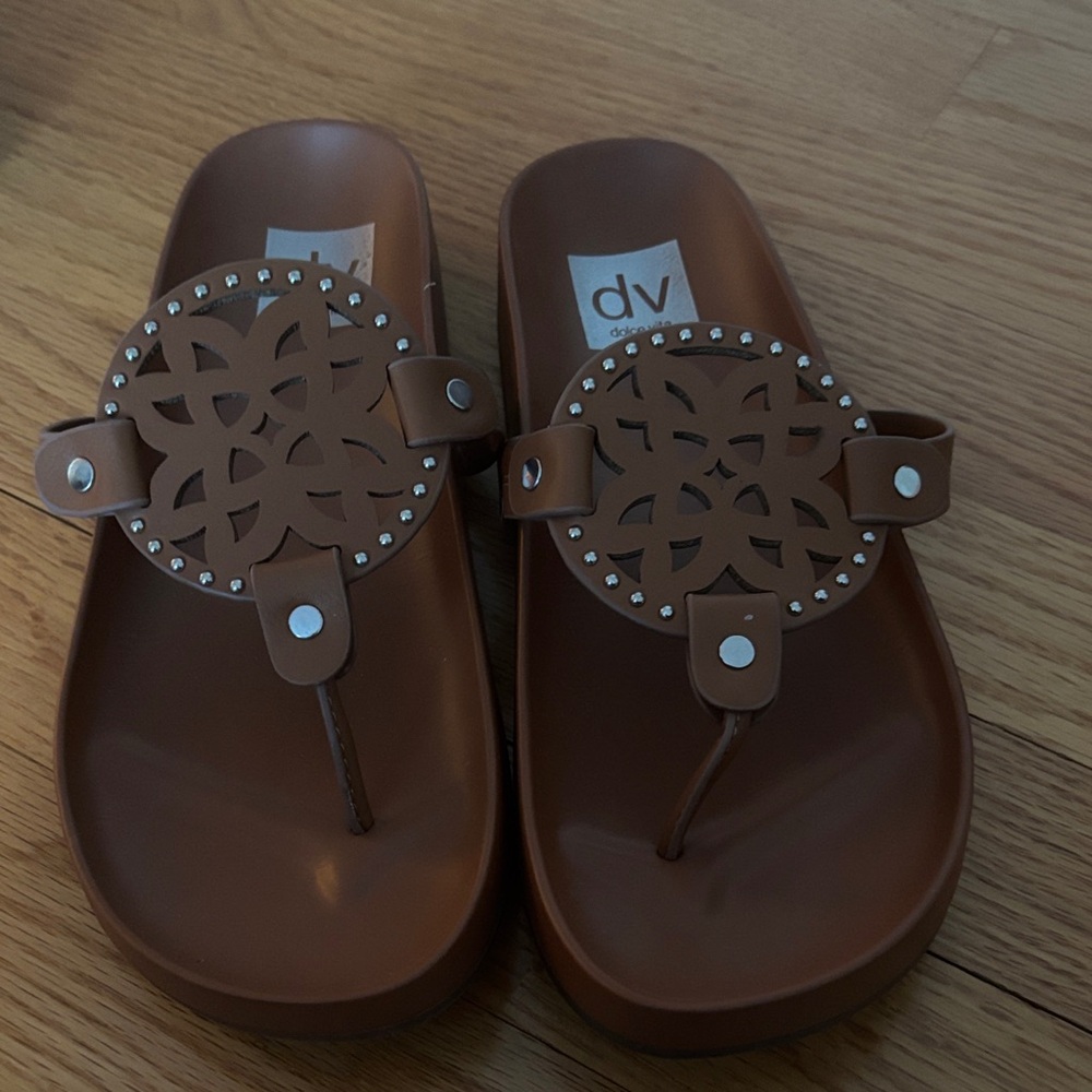 DV by Dolce Vita Tan Cut-Out Sandals